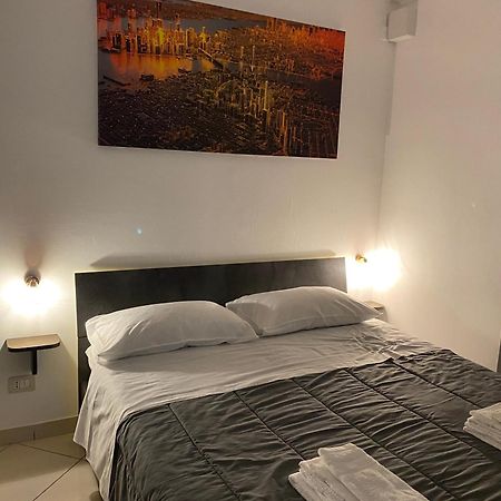Room Mazzini เลชเช ภายนอก รูปภาพ